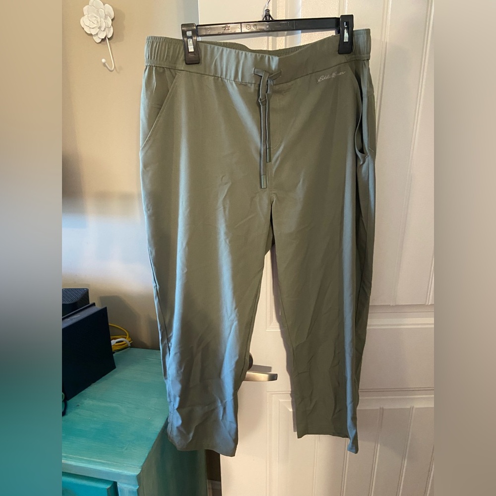 Eddie Bauer Joggers Size Medium